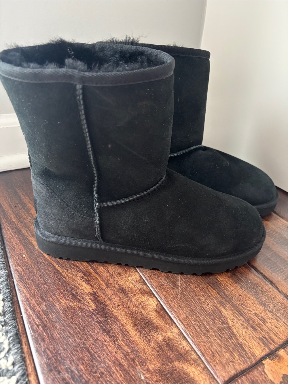 UGG Black Short Suede Shearling Boots